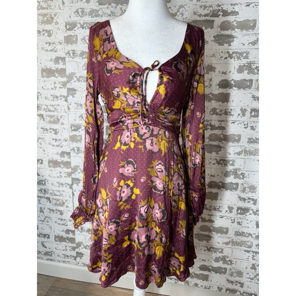 Free People Dress Size 4 Boho Purple Floral‎ Ruffle Hem Scoop Neck Long Sleeve